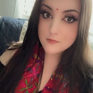 Meet your Posher, Madison